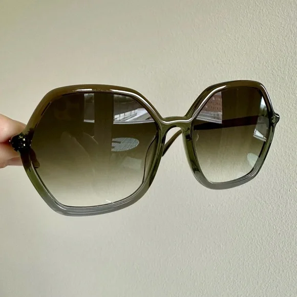 KREWE Jackie Sunglasses in Matcha and Pine display picture 1